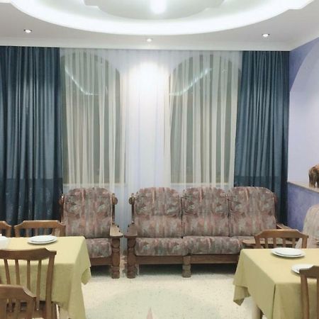 מחינג'אורי Sunny Hotel Batumi מראה חיצוני תמונה