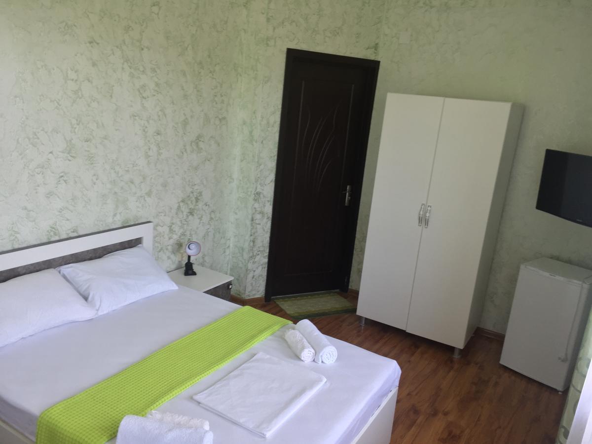 מחינג'אורי Sunny Hotel Batumi מראה חיצוני תמונה